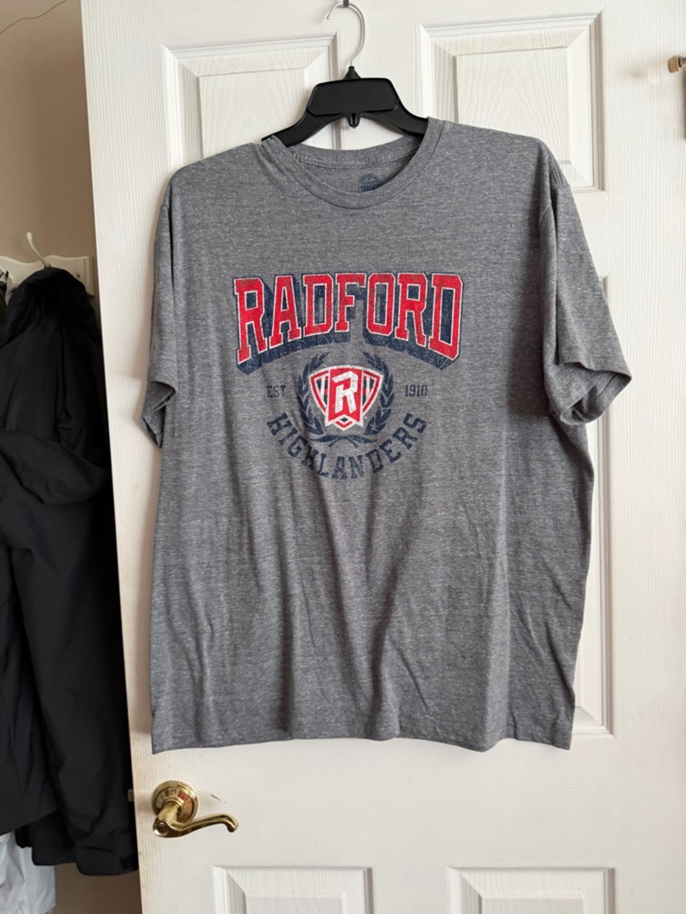 Men’s size xxl tshirt